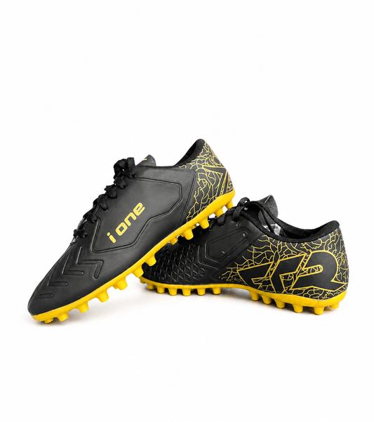 I one Thunder Football Boots