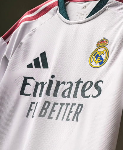 REAL MADRID HOME 26/27 PLAYER VERSION JERSEY WITH LOGO