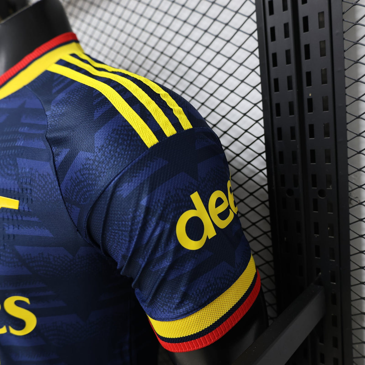 Arsenal away kit 2026/27 𝗣𝗹𝗮𝘆𝗲𝗿 𝘃𝗲𝗿𝘀𝗶𝗼𝗻 ((premium quality)