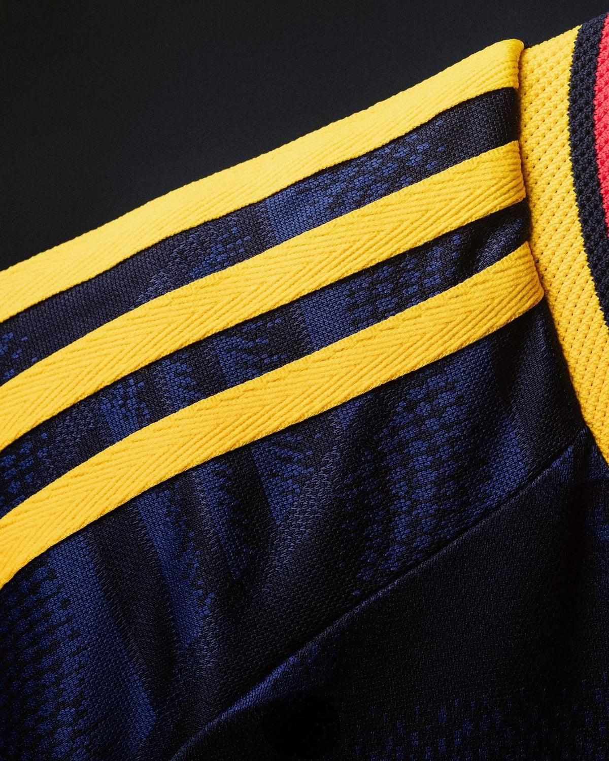 Arsenal away kit 2026/27 𝗣𝗹𝗮𝘆𝗲𝗿 𝘃𝗲𝗿𝘀𝗶𝗼𝗻 ((premium quality)